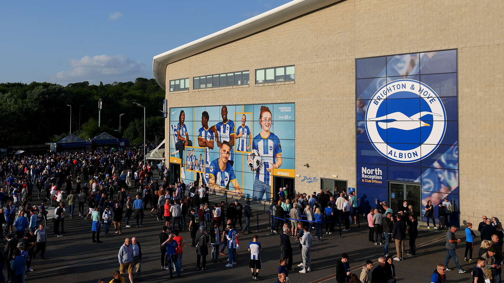 九游娱乐主页：连加3洞张维维惊险夺冠创佳绩